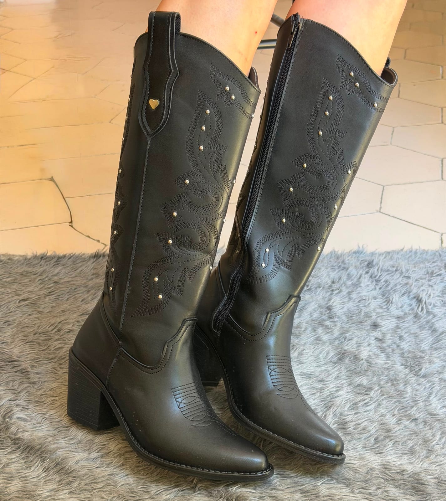 Bota vaquera alta bordado-estoperoles tira - Negro