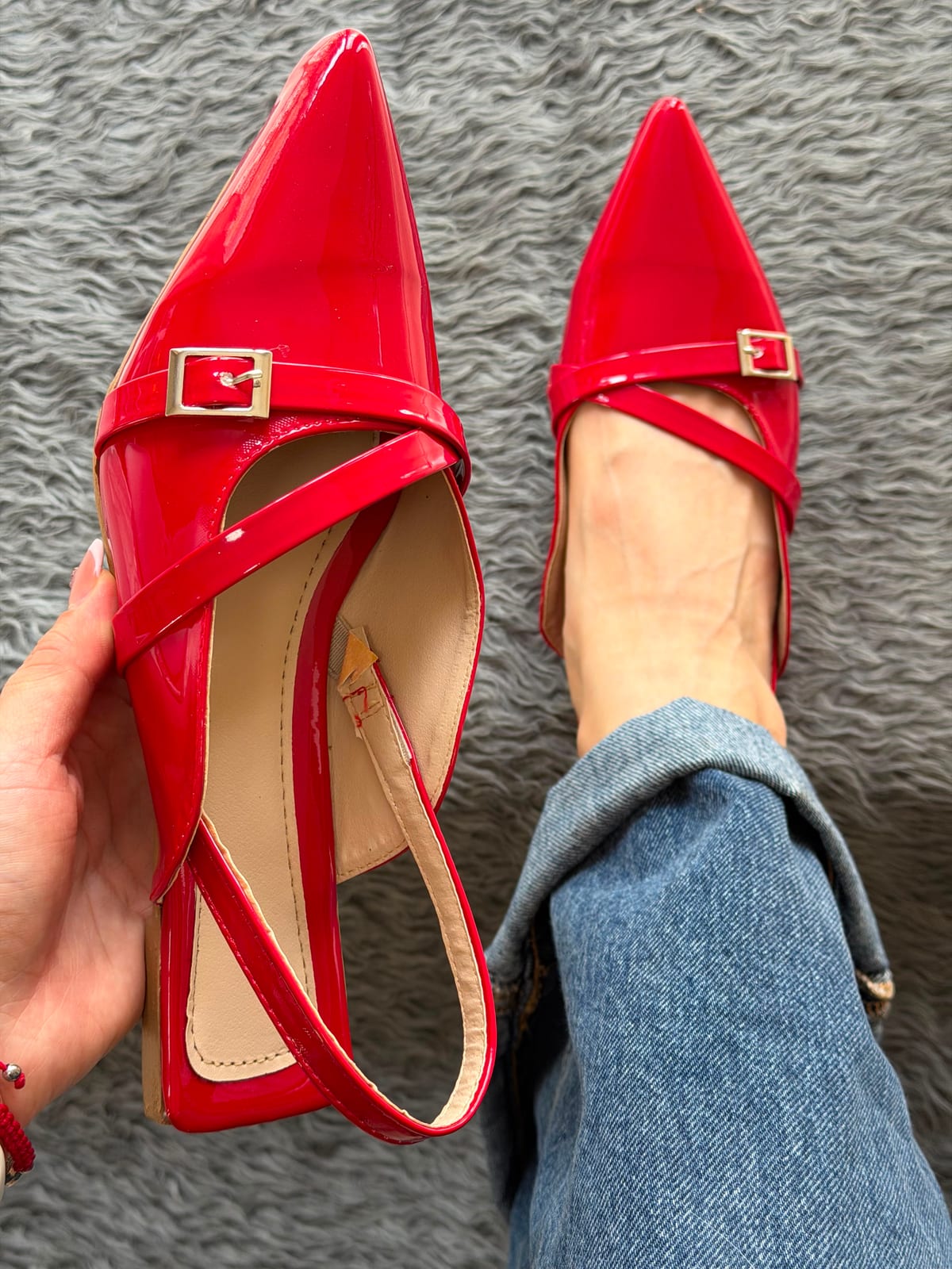 Mule con broche - Rojo charol